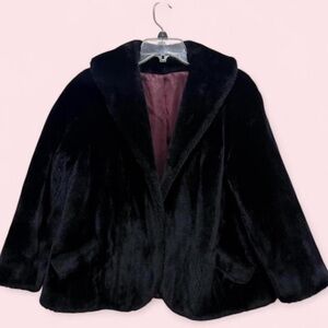 Vintage MCM 1950s *BORG FABRIC BORGANA®
STYLED BY Sparlowne®